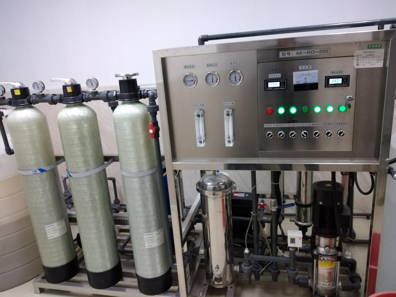 廣東某疾控中心5臺艾柯超純水機、純水系統(tǒng)維護完畢插圖5