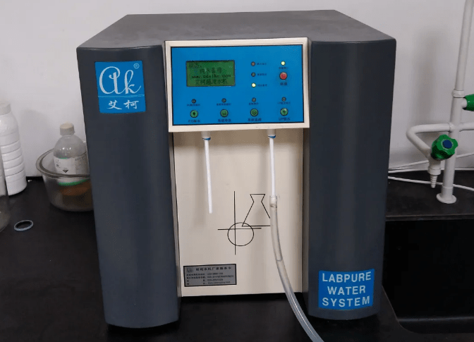 純水維護丨艾柯Exceed系列超純水機每年定期上門維護，攜手廣東某生物技術(shù)單位共筑科研新輝煌！插圖3